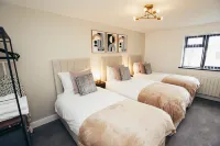Queensferry Collection - Residence 5 - Condos