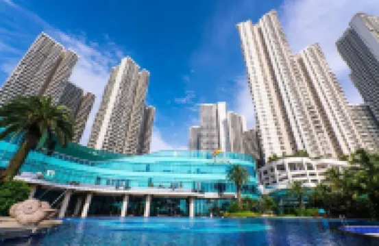 Stylish Apartments in Danga Bay, Water Views Hotels in Danga Bay