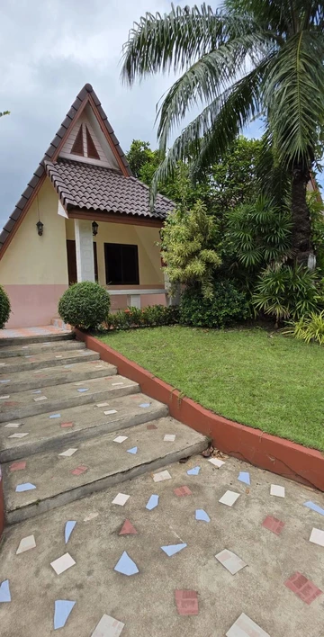 รูปภาพของจันทร์สว่างรีสอร์ต