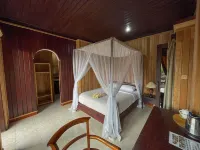 Puri Alam Bali Hotel di Munduk