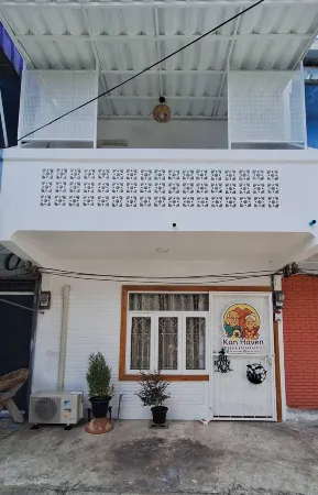 Kan Haven Homestay Отели рядом с достопримечательностью «Chung Kai Allied War Cemetery»