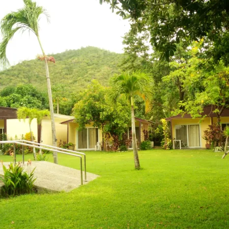 Hidaway Resort