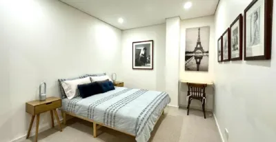 MetaWiseBnB Spacious Apartment – 6km to CBD Hotel berhampiran Grumpy Bean Cafe