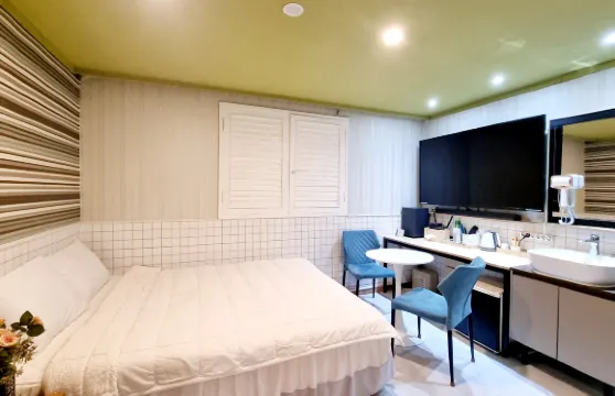 蒂羅爾汽車旅館