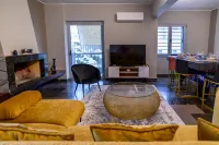 Subtle 3 bed Luxury with a View - 4-Star