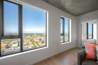 Grand Port Phillip Bay Views - Amazing Apartment