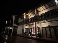 Paradise Resort, Dondet River View のホテル