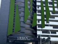 Urban Suites TWO or THREE bedroom by Annesui Cottage Hotels in Jelutong