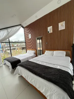 皇家小屋迪恩高地別墅 - 停車場