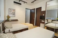 Vayavia Vine | Private 1BHK in 3BHK with Shared Kitchen & Living - balcony