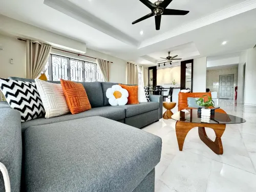 Ipoh 5B5B | Gathering Villa 1- 19pax | BBQ Karaoke by i Homes