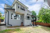 Haven Executive Villa in Great Vancouver - ที่มีฟิตเนส