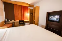 Delta Continental Hotel & Suites - เปิดใหม่