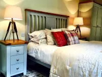 The Moon Inn at Stoney Middleton Hotels in Hope Valley