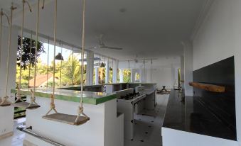 Skylodge B&B