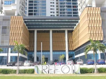 B Setia Alam 1-5 Pax Cozy Home Wifi&TV Studio 3 Beds Trefoil Shah Alam Отели рядом с достопримечательностью «UITM Puncak Perdana»