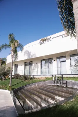 White Hill Hotel Hotel di 