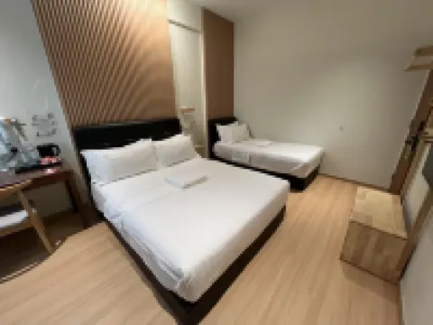 7 minutes driving to TC Beach @ 123 Guest House