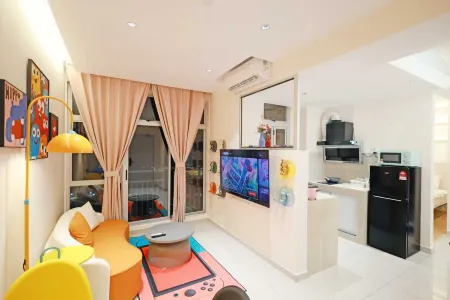 Luxury Dopamine Jacuzzi Midas Seri Alam Отели рядом с достопримечательностью «Mosque Tanjung Puteri Resort»