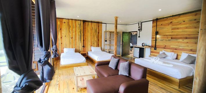 Daelorpu 3 Hotels in Chom Thong District