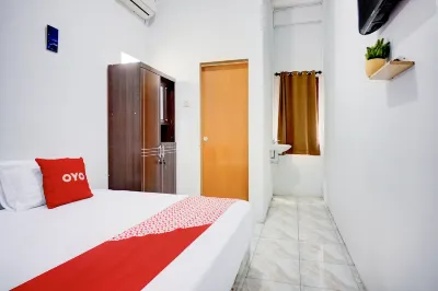 OYO 94768 Al-hamra Guest House Ξενοδοχεία στην πόλη 