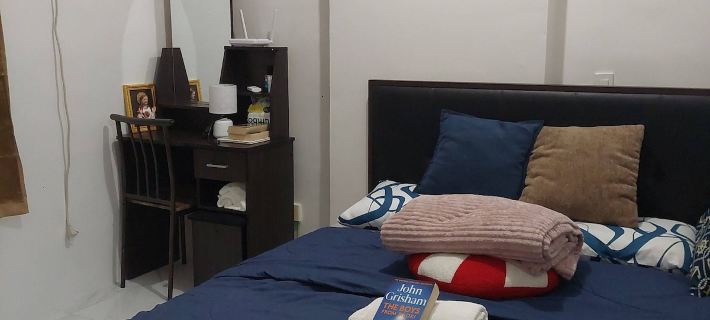Jovy Staycation Group of 3 - check in Hotels in Cebu