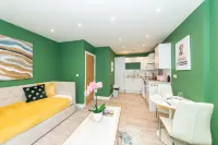 IBEX HOUSE | Free parking 2Bed Fully equipped Flat