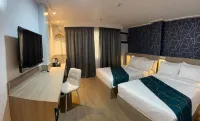Kuadro Hotel & Suites