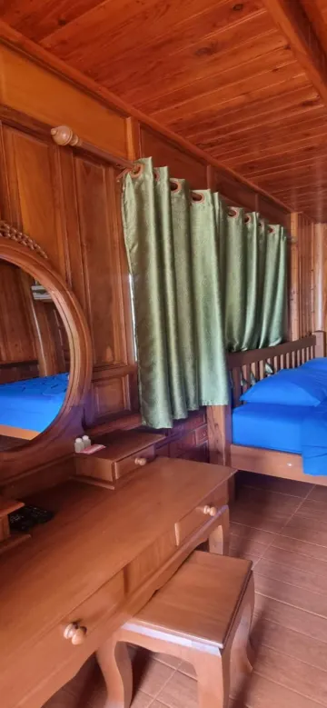 ห้องดีลักซ์ เตียงใหญ่ 1 เตียง