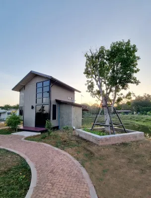 Lan Nam Ob Duen Hotels in Sikhio