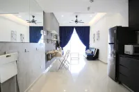 Cozy, High-Floor 2BR Apt Near LEGOLAND