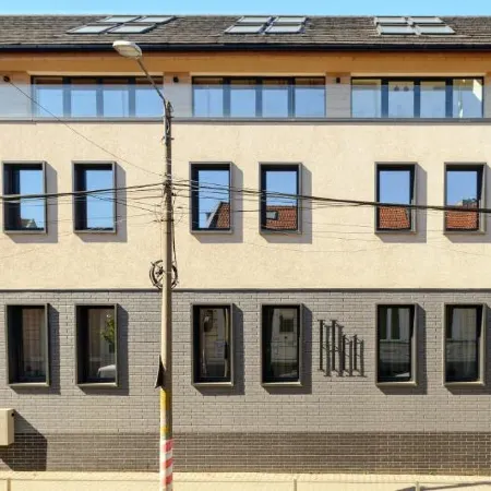 H11 Dowtown Apartments Отели в г. Тыргу-Муреш