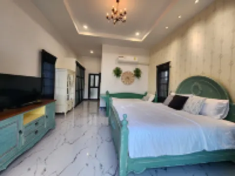 Tuscany Private Pool Villa-Bangsaen