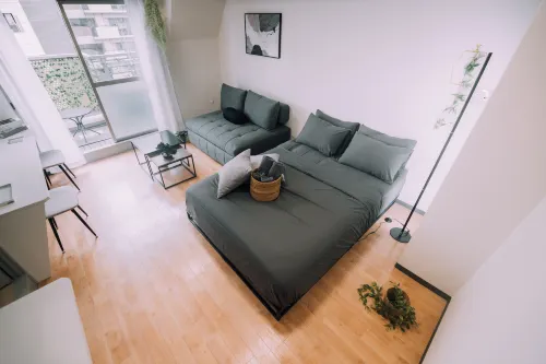 Minimalist Loft 99: Namba Compact Studio & 24/7 Gym - Ramah Hewan Peliharaan