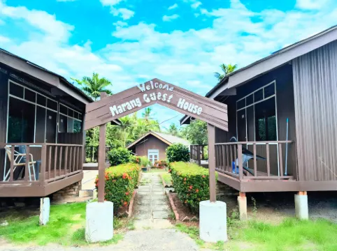 Marang Guesthouse Resort Hotels in Marang