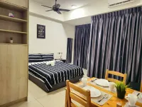 UTROPOLIS GLEMARIE - SHAH ALAM Hotels near Utropolis Marketplace