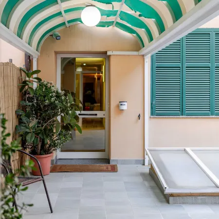 Hotel 3 Comfort and Serenity Heart of Ventimiglia'