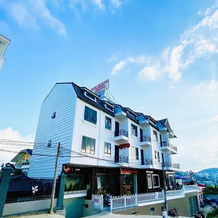 HOA DANG HOTEL