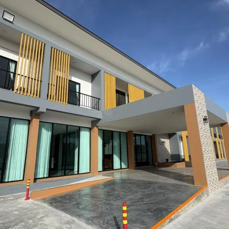 De Paris Hotel Roi Et
