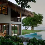 Mola-Mola Beachfront Villa by Yudee Assets - วิลล่า