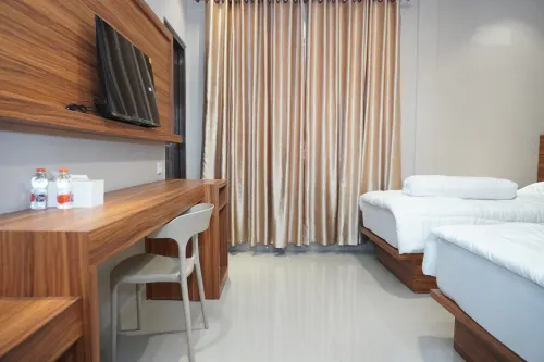 Sinok Homestay Parapat Hotels in Parapat