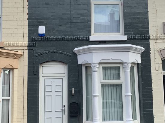 Liverpool Harrow Road Sleeps 6- Infinity Apartment
