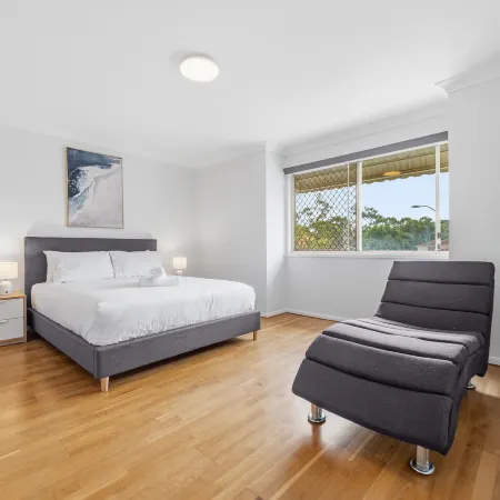 4BR House | Close to Sunnybank/QEII hospital/Griffith Nathan/Nissan Arena