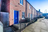 Comfy 3BDR Home | Garden, Fast WiFi & Parking - 2 stelle