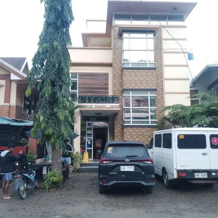 Citrine Tourist Travel Lodge