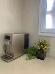 sea view and barcelona city skyline view ,metro at door - 3-Star