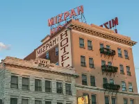 English Hotels in Nye County