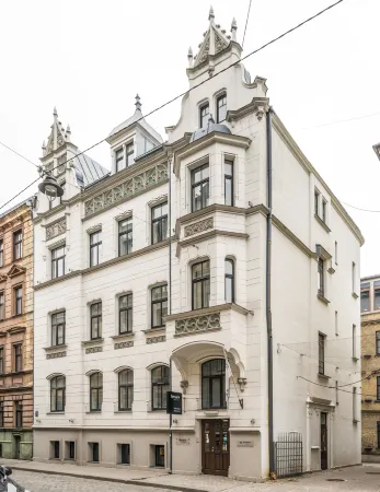 RIJA Riga City Hotel Отели рядом с достопримечательностью «Дом с котами»