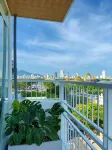 Corgi House Danang - Steps from Dragon Bridge Hotels near Museum of Sa Huynh & Champa Culture