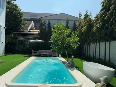 รูปภาพของพูลวิลล่ากรุงเทพ ลาดพร้าว